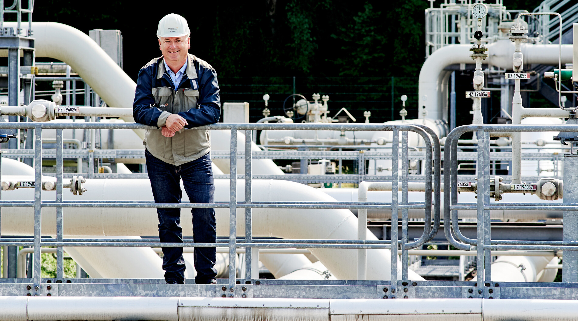 Stationsmeister in der Verdichterstation Haiming | © bayernets GmbH